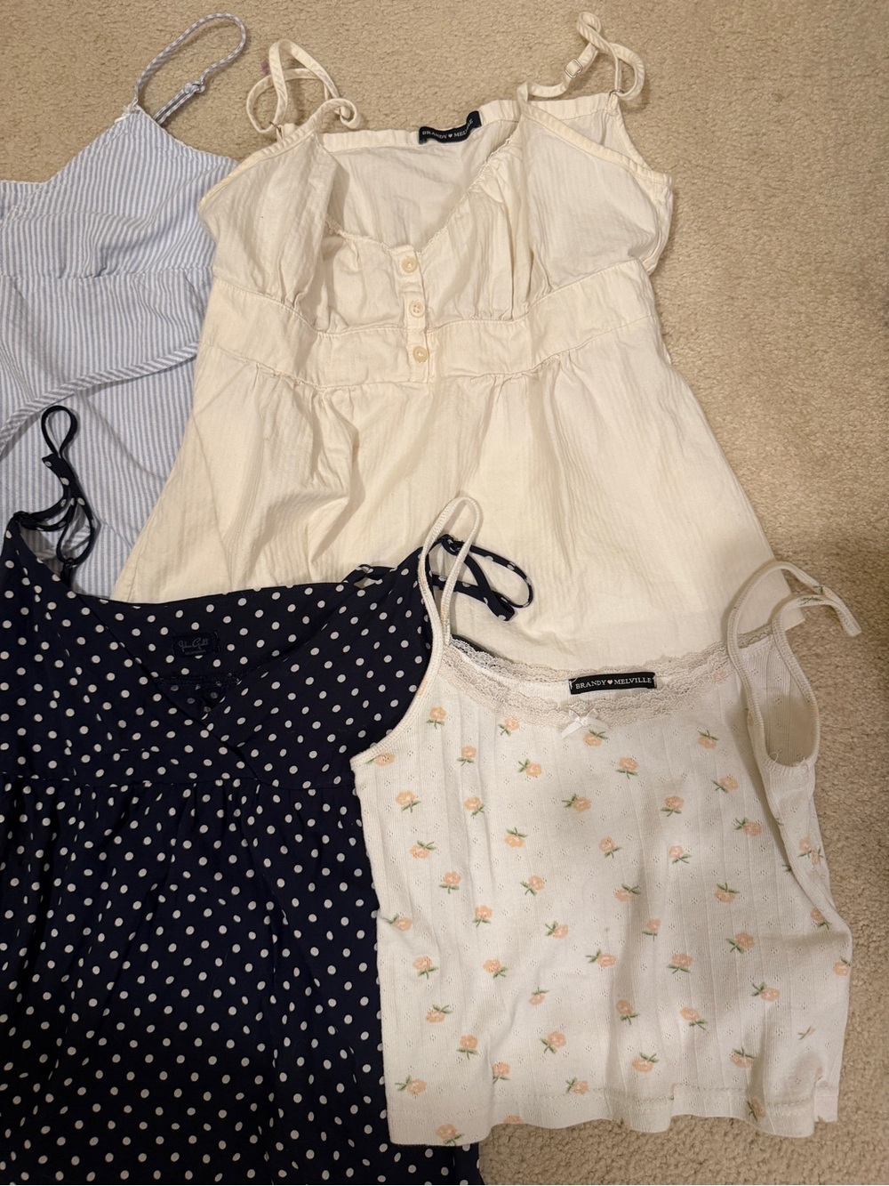 Brandy Melville tank top bundle of 5 - Picture 2 of 8